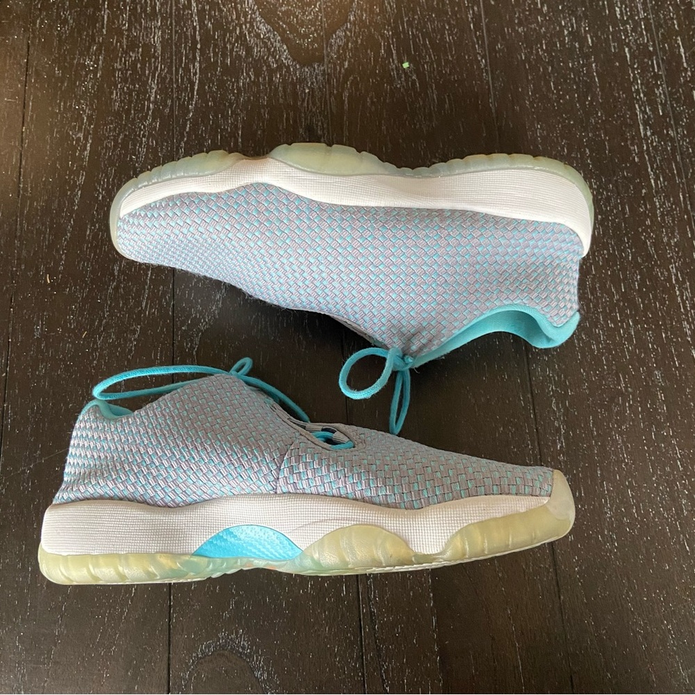 Air‎ Jordan Future Low 'Wolf Grey' Knit Nike Size 6.5 Youth